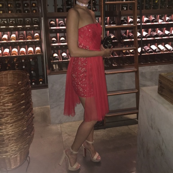 🔥 BCBG red strapless dress - Picture 3 of 8